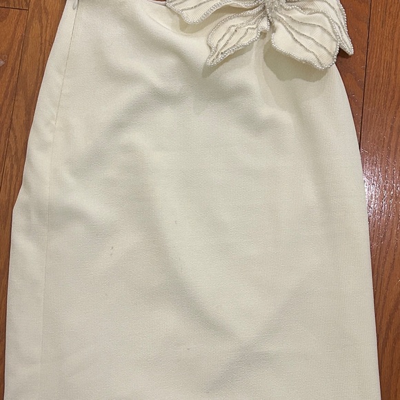 PatBO Flower Applique Midi Dress in Ivory - Picture 10 of 13